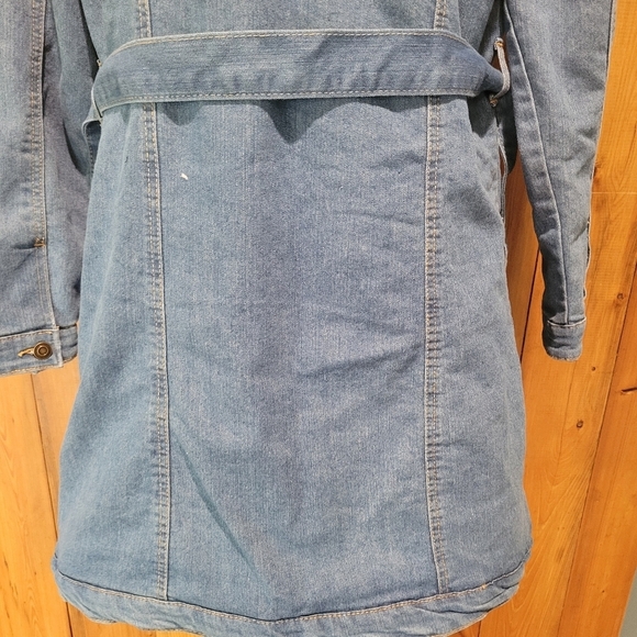 Denim Sherpa-Lined Jacket - Picture 8 of 16